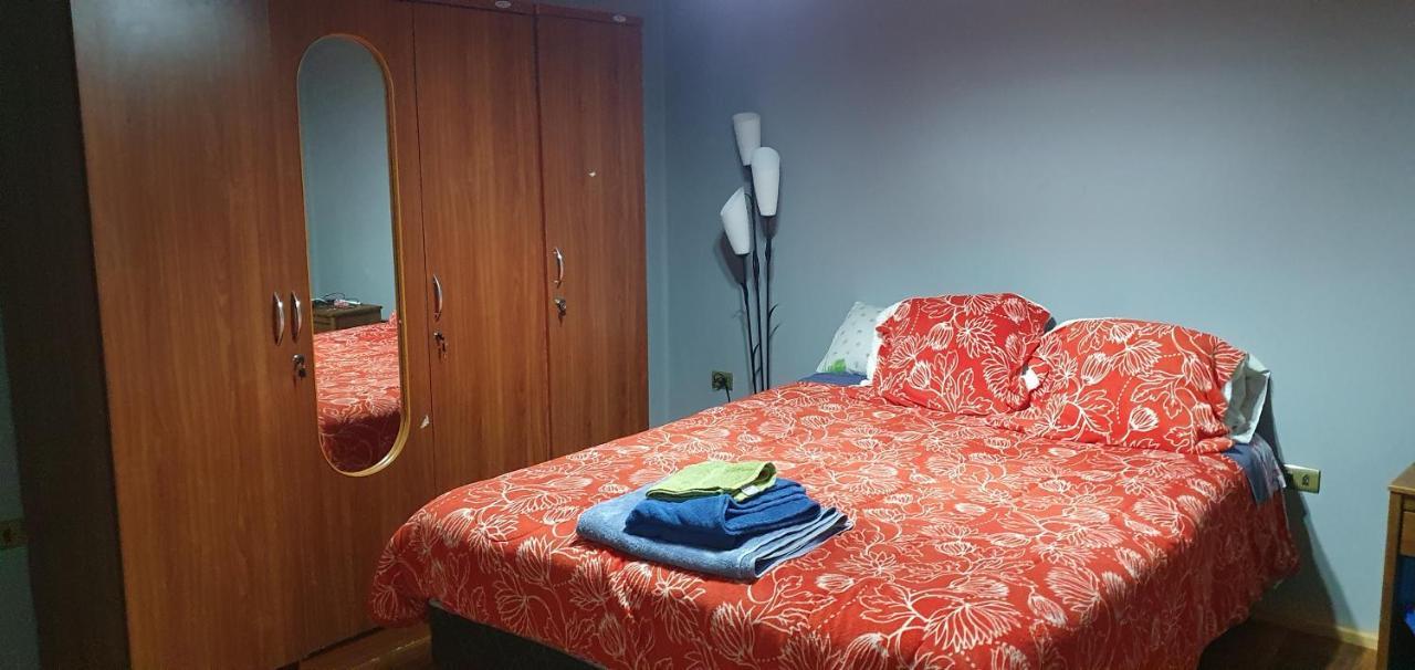 Ronnie'S House Villa Puerto Natales Ngoại thất bức ảnh